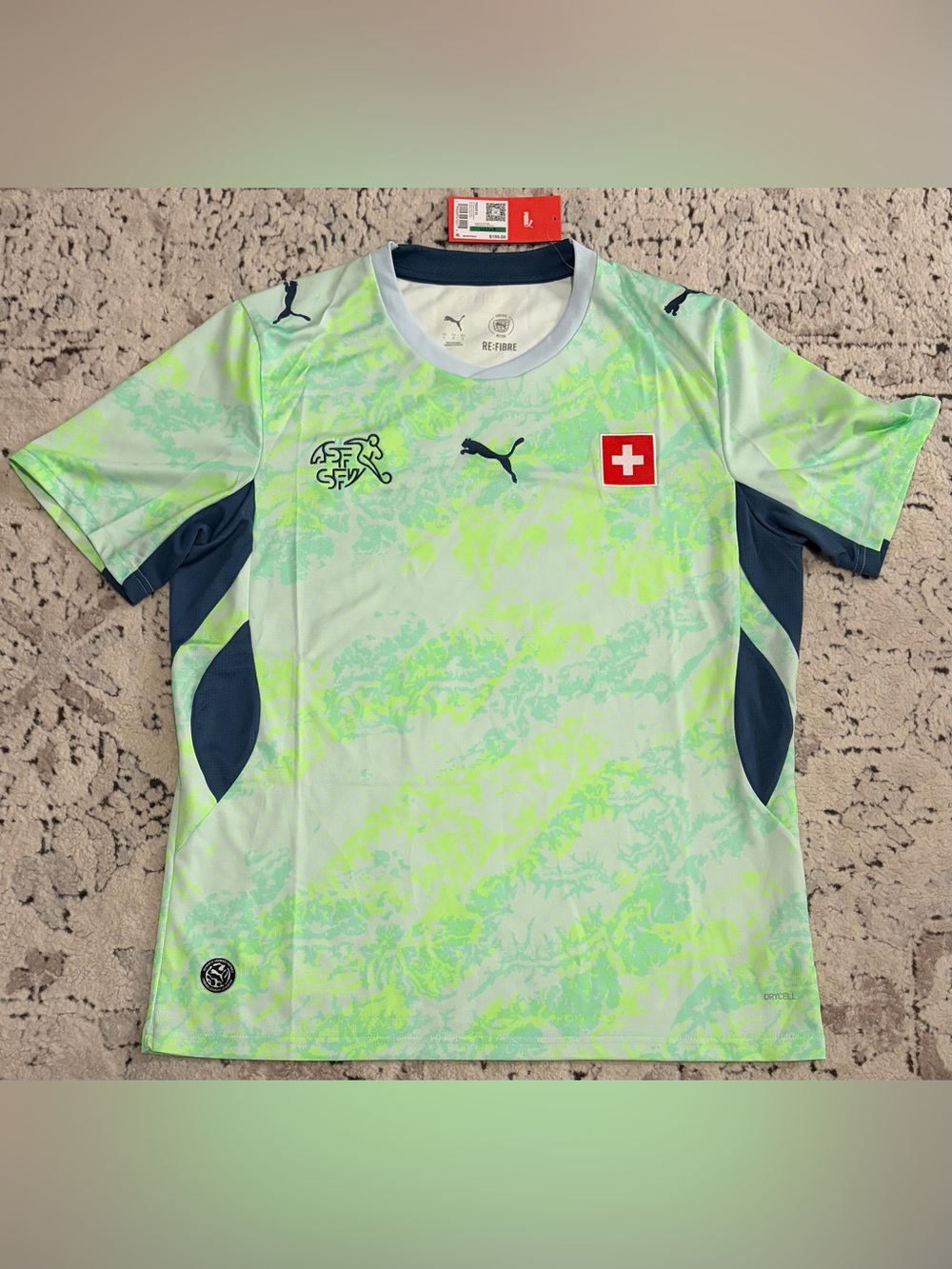 Puma Authentic 2026 Switzerland National Team Green 783225-02 Jersey Men’s Sz: L
